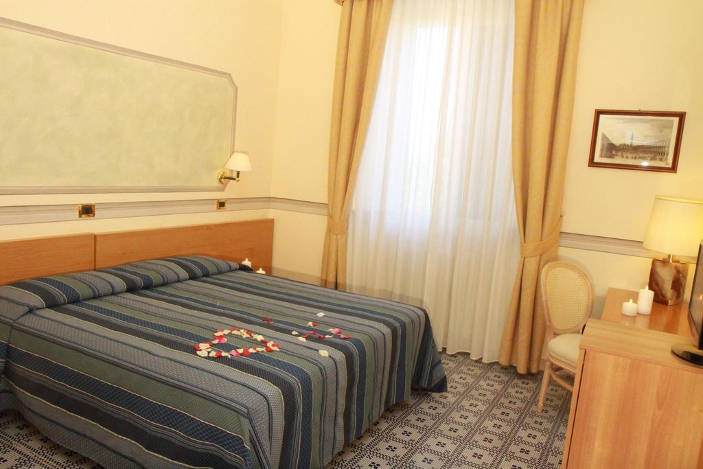 Hotel Villa Margherita Casciana Terme Habitación foto